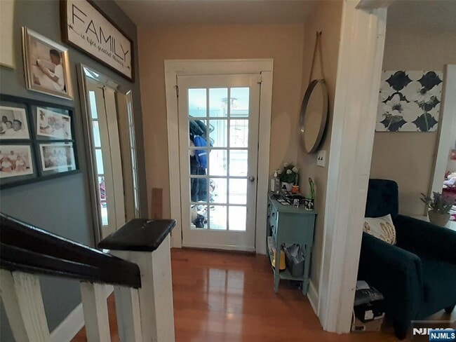 Photo - 98 Willard St