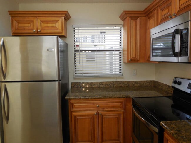 Photo - 1500 Windorah Way Unidad D