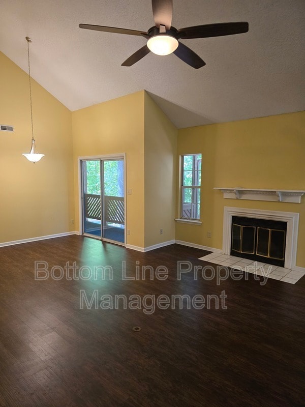 Photo - 6108 Gray Gate Ln