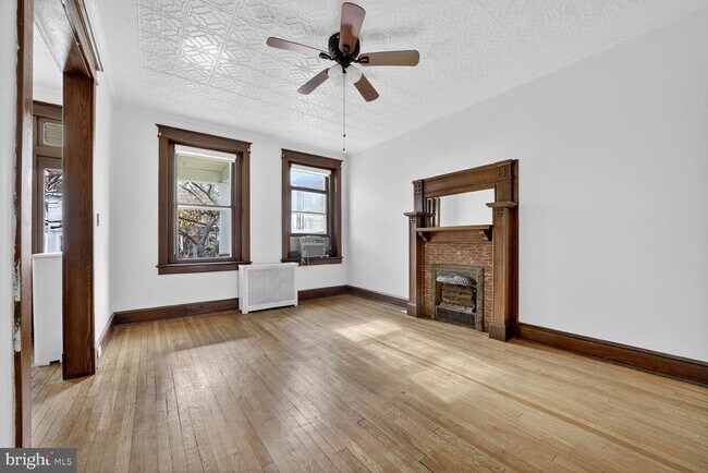 Photo - 517 Quincy St NW