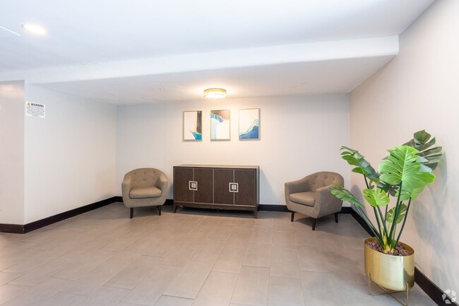 Photo - 115 North Wetherly Drive