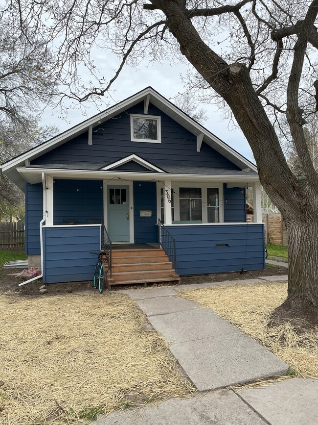 Front of House - 306 S 8th Ave Unit A