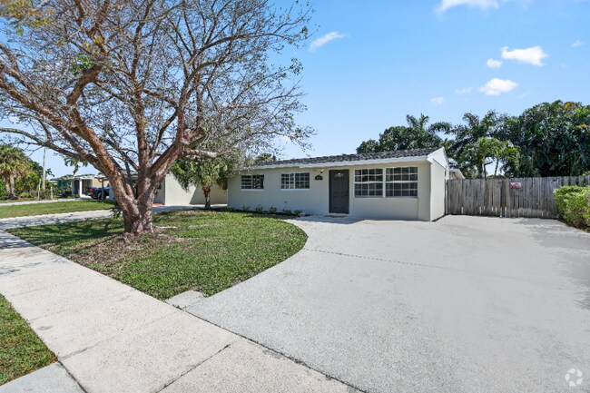 Building Photo - 3664 Florida Blvd Rental