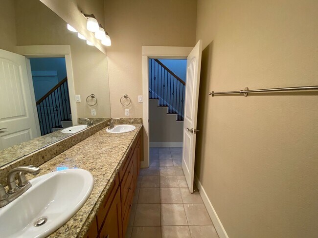 Photo - 4514 Depew Avenue Unit B