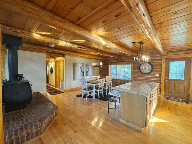 Photo - 111 Glen Lake Dr