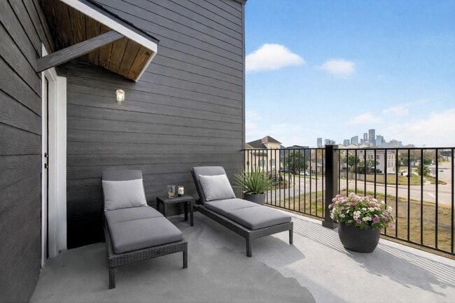 Photo - 3411 Nance St