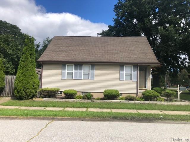 Photo - 16811 Beech Daly