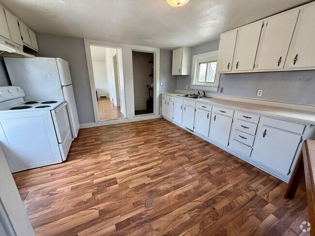 Building Photo - 809 S 3rd Ave Unit #3 Rental
