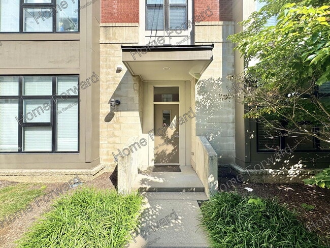 Building Photo - 220 Cedar St Unit 109