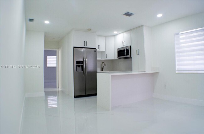 Photo - 2638 SW 30th Ct Unit 0