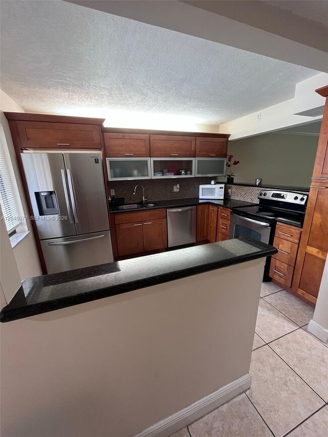Building Photo - 197 Lakeview Dr Unit 105