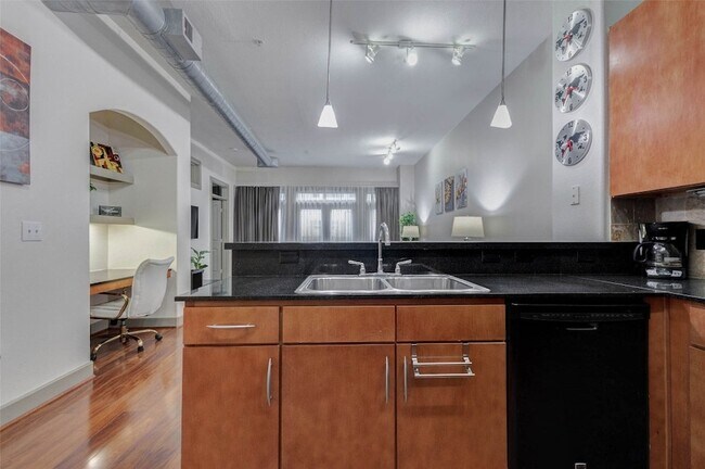 Photo - 1901 Post Oak Blvd Unit 1106