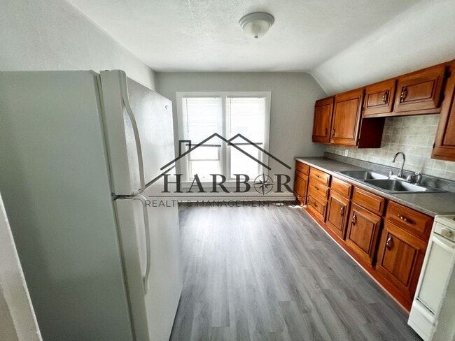 Photo - 527 Boone St Unidad 3