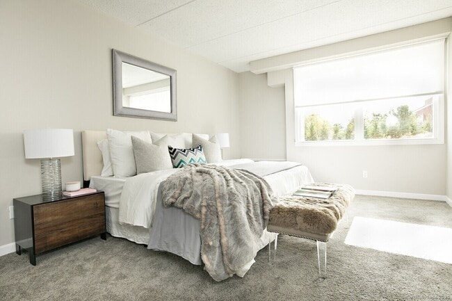 Photo - 225 Lordship Blvd Unit 3L