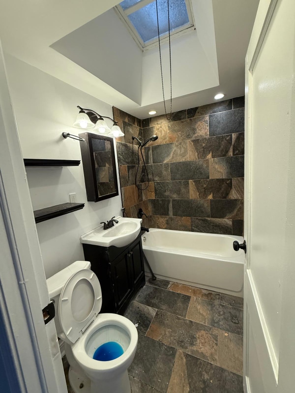 Photo - 7416 Gilbert St