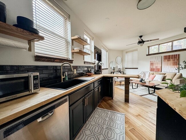 Photo - Modern 1 Bedroom, 1 Bathroom Home in East Missoula – Fully Furnished!