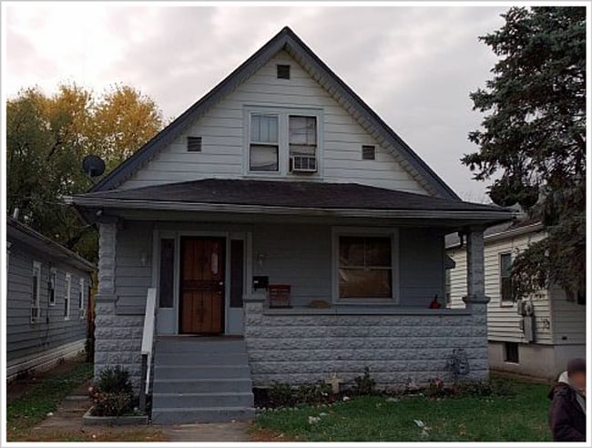 Building Photo - LEASING SPECIAL - MOVE IN BY 1/1/2026 AND RECEIVE 2ND MONTH OF RENT FREE.