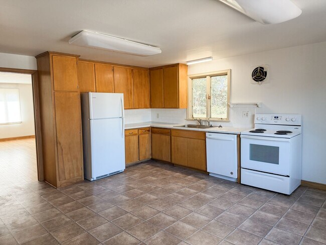 Photo - 318 McKinley Ave Unit 320