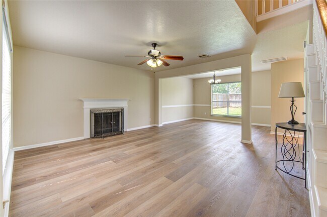 Photo - 138 W New Meadows Dr