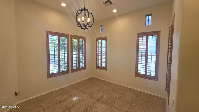 Photo - 4039 N Park St