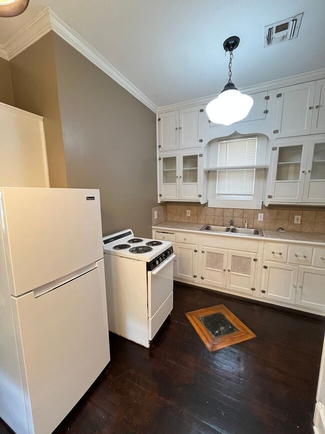 Photo - 2351 NW 18th St Unit 1908 N Billen Ave