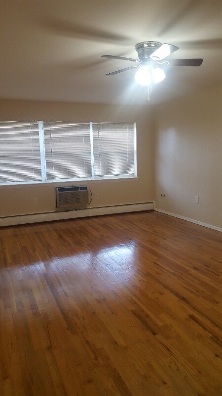 Photo - 38 Woodedge Ave