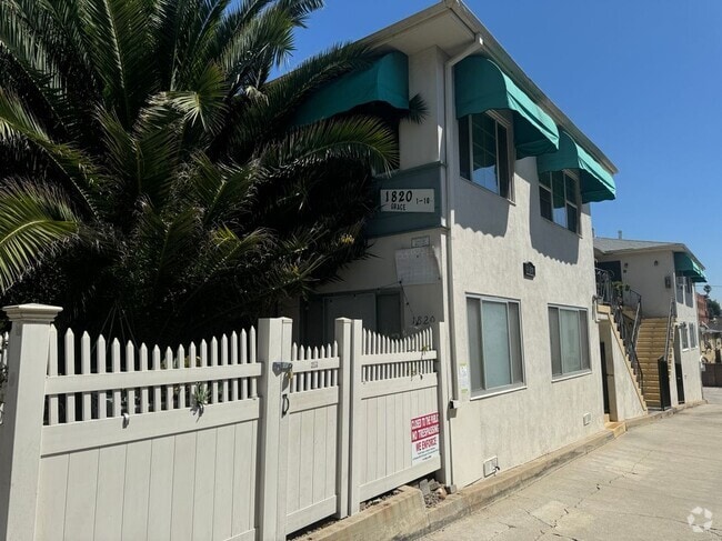 Building Photo - 1820 Grace Ave Rental