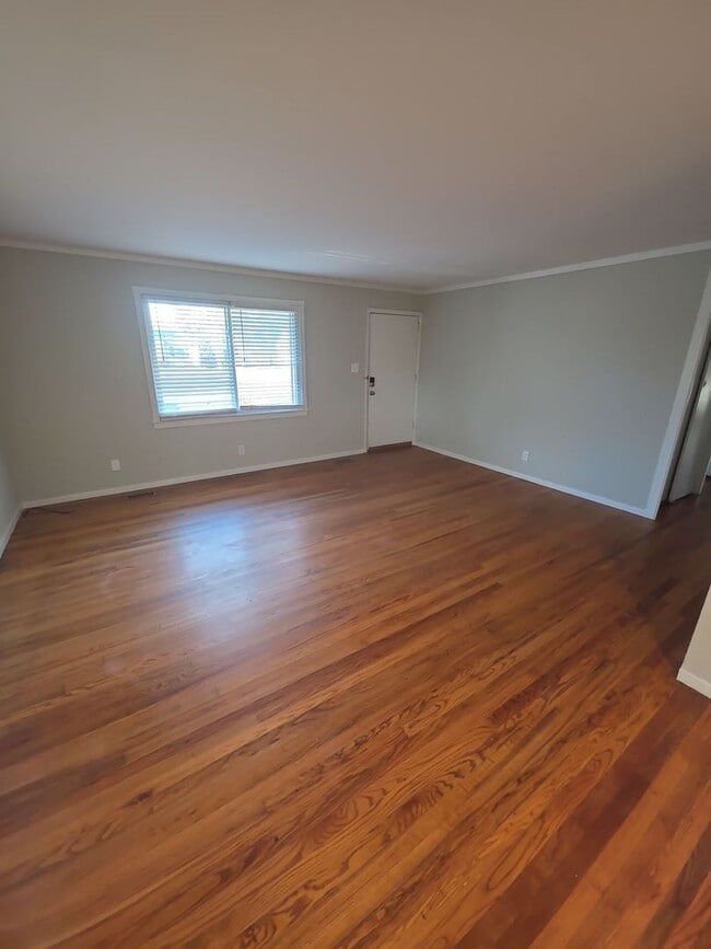 Photo - 3-Bedroom Single-Family Home Near TTU with Hardwood Floors and Carport