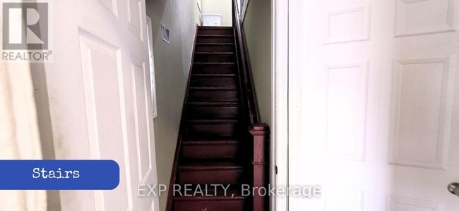 Photo - 1562 Jane St