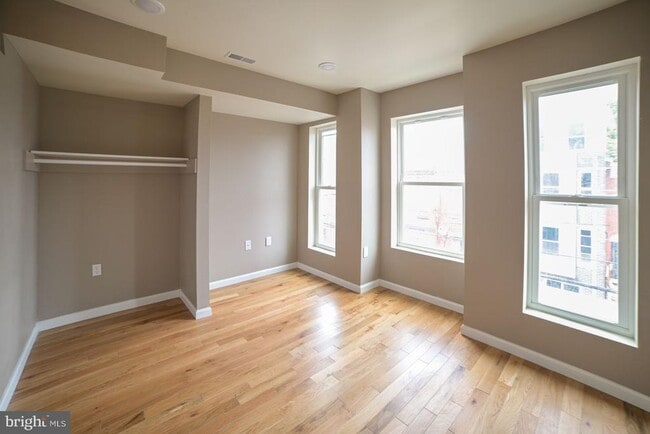 Photo - 1806 Willington St Unit 2