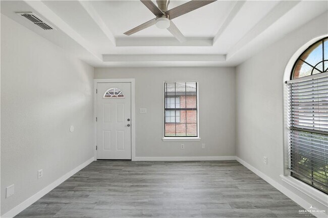 Photo - 9 W Faith Hill St Unit 4