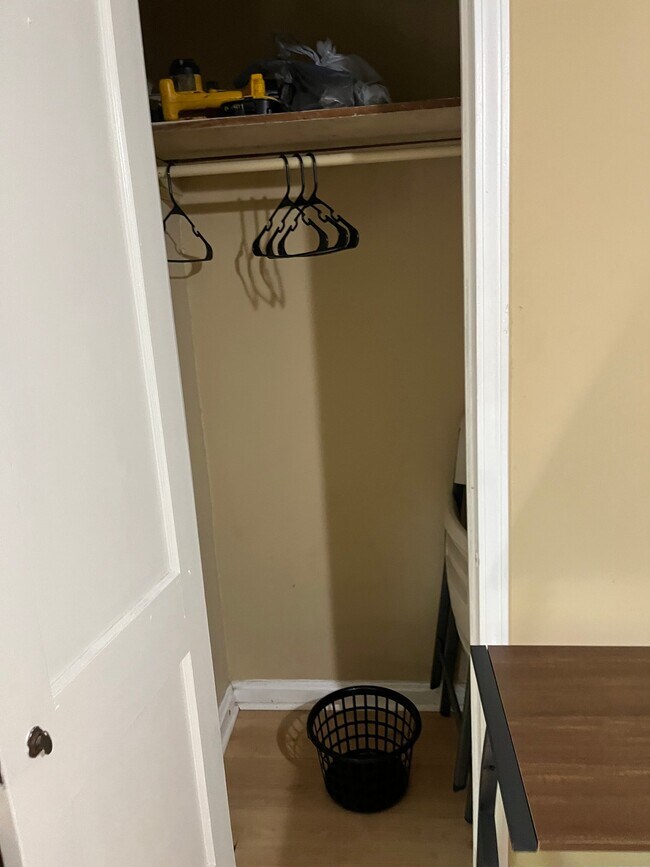 Photo - 1045 Ontario St