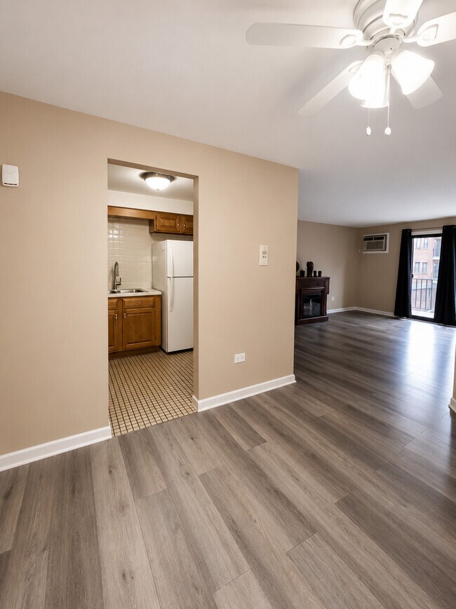 Photo - 2320 N Nordica Ave Unit 104D