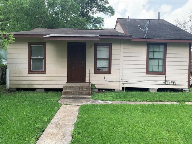 Photo - 604 Randall St