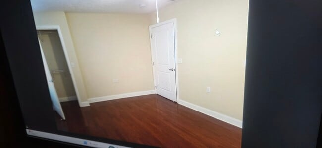 Building Photo - 1347-200 Headlee Ave Unit 1347 headlee