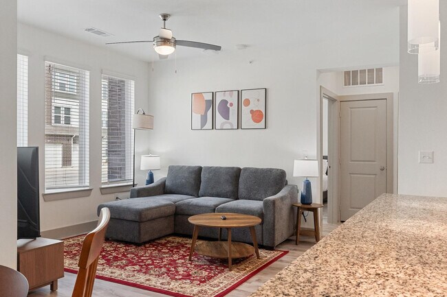 12100 1/2 Ferrystone Glen Drive-SI ID1240334P