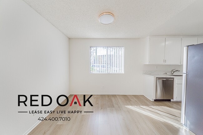 Photo - 4338 Mammoth Ave Unit 1