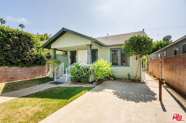 Photo - 840 Milwood Ave