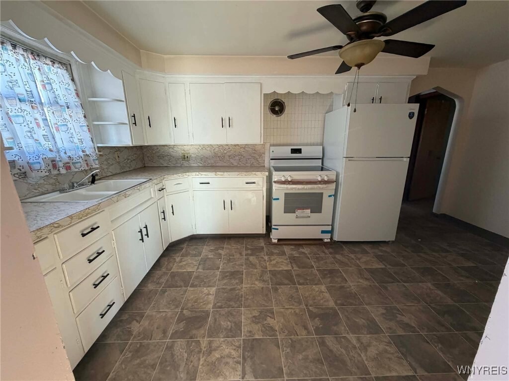 Photo - 2734 Forest # Upper Ave