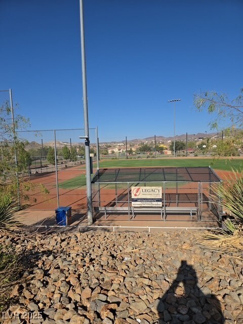 Photo - 212 Wewatta Ave