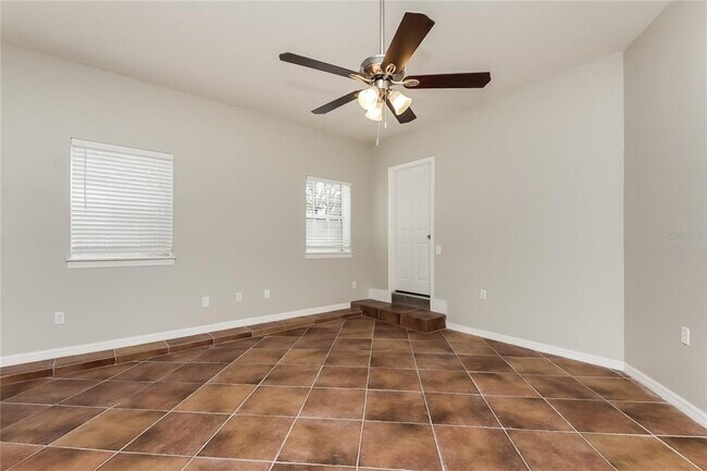 Photo - 604 Prairie Lake Dr