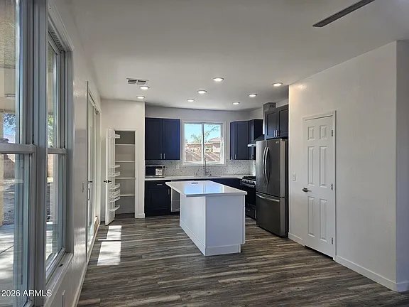 Photo - 18293 W Elm St