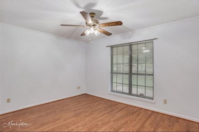 Photo - 2201 Hickory Ridge Dr