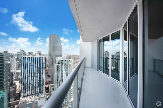 Building Photo - 465 Brickell Ave Unit 4904 Rental