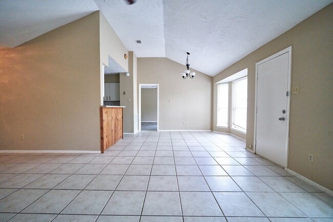 Photo - 10235 Gulfstream Ln