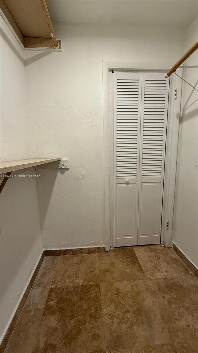 Photo - 1400 NE 191st St Unit 310