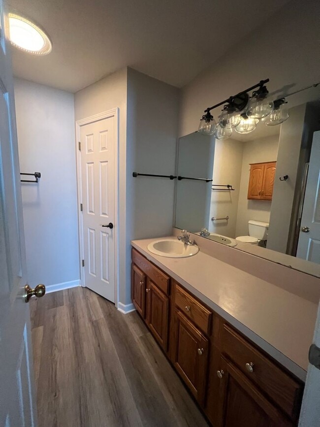 Photo - 2 Bedroom / 2 Bath Condo in Muncie