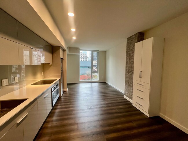 Photo - Koda Condominiums - International District Unit 618