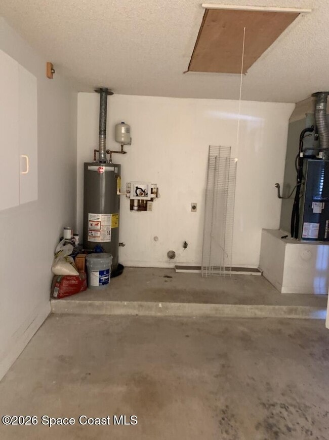 Photo - 139 McNeela Dr