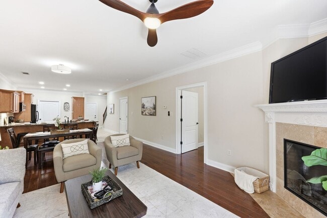 Photo - 2826 Fox Wood Ln